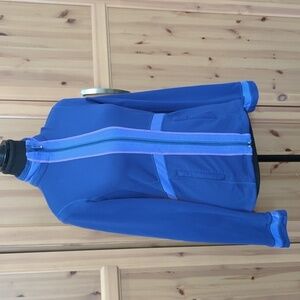 Vintage Lululemon  Full Zip Jacket in EUC Size 6